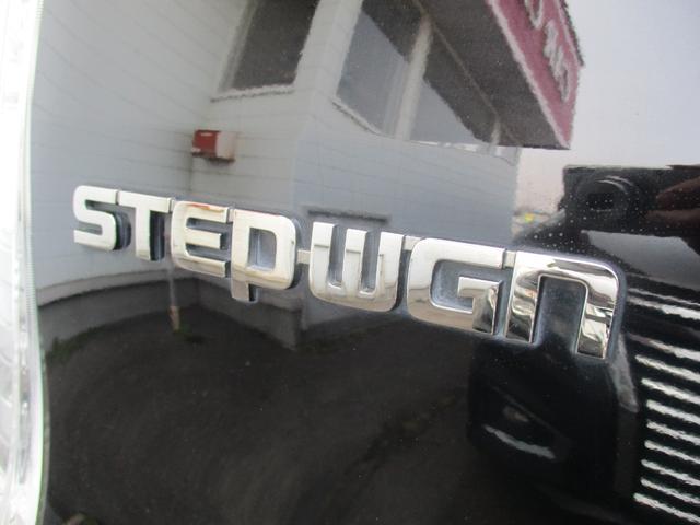 ステップワゴンスパーダ Ｚ　クールスピリット　４ＷＤ　アイドリングストップ　純正メモリーナビ　地デジ　両側パワースライド　ハーフレザーシート　バックモニター　クルーズコントロール　スマートキー　ビルトインＥＴＣ　社外ＥＧスターター（16枚目）