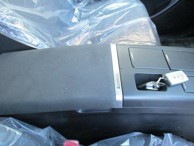 エスティマハイブリッド アエラス　４ＷＤ　純正ＨＤＤナビ　地デジ　両側パワースライド　パワーバックドア　パワーシート　フロント・サイド・バックモニター　モデリスタエアロ・グリル　ＥＴＣ　サイドリフトアップシート　純正１７インチＡＷ（38枚目）