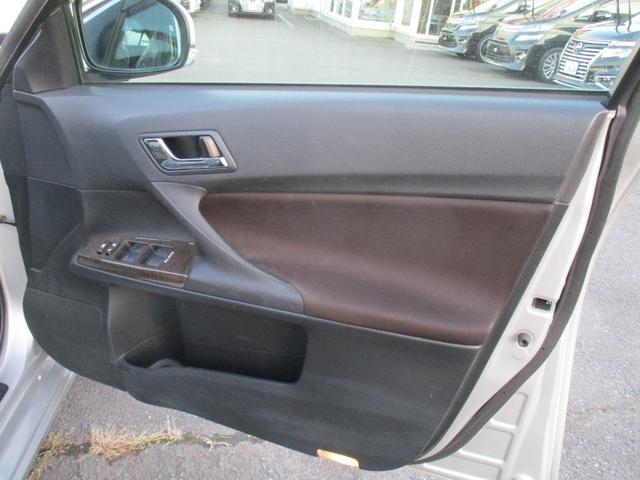 マークX 250G Four 4WD 純正SDナビ 地デジ バックモニター パワーシート スマートキー ビルトインETC HID フォグランプ 純正16インチAW(19枚目)