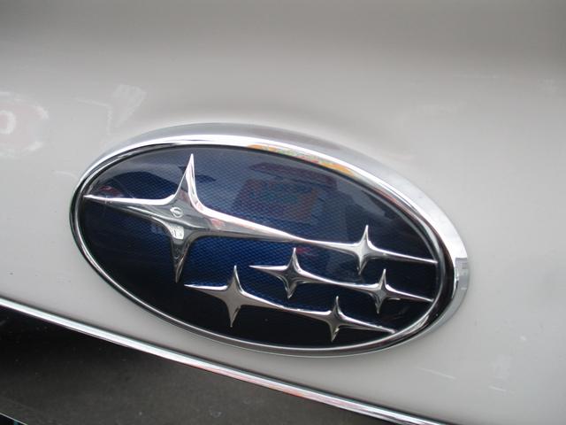 レガシィB4 リミテッド 4WD アイドリングストップ 社外メモリーナビ 地デジ 本革シート パワーシート シートヒーター バックモニター LEDヘットライト クルーズコントロール ETC スマートキー 純正18インチAW(14枚目)