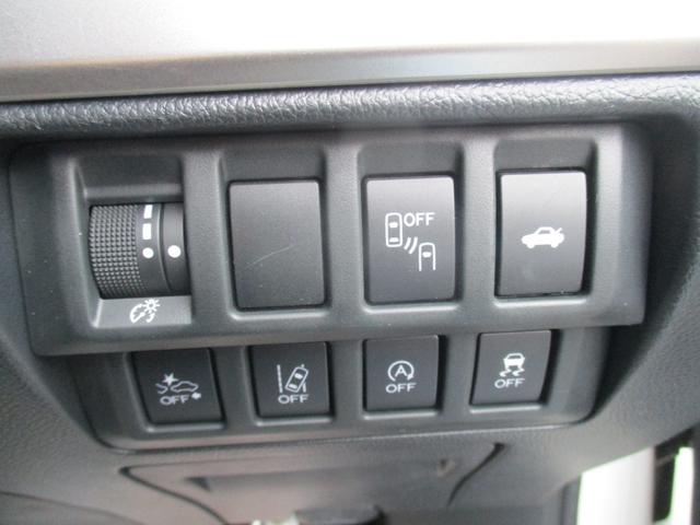 レガシィB4 リミテッド 4WD アイドリングストップ 社外メモリーナビ 地デジ 本革シート パワーシート シートヒーター バックモニター LEDヘットライト クルーズコントロール ETC スマートキー 純正18インチAW(21枚目)