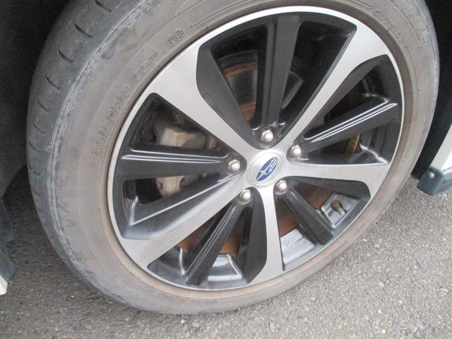 レガシィB4 リミテッド 4WD アイドリングストップ 社外メモリーナビ 地デジ 本革シート パワーシート シートヒーター バックモニター LEDヘットライト クルーズコントロール ETC スマートキー 純正18インチAW(37枚目)