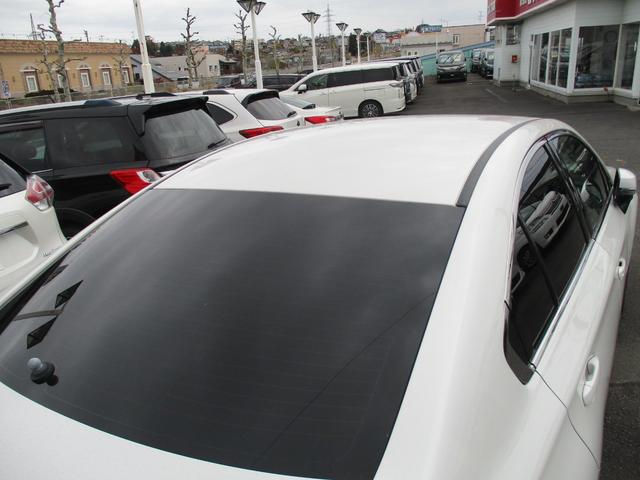 レガシィB4 リミテッド 4WD アイドリングストップ 社外メモリーナビ 地デジ 本革シート パワーシート シートヒーター バックモニター LEDヘットライト クルーズコントロール ETC スマートキー 純正18インチAW(43枚目)