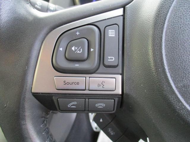 レガシィB4 リミテッド 4WD アイドリングストップ 純正SDナビ 地デジ 本革シート パワーシート シートヒーター バックモニター LEDヘットライト クルーズコントロール ETC スマートキー 純正18インチAW(26枚目)