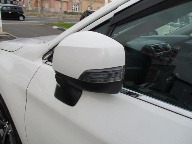 レガシィB4 リミテッド 4WD アイドリングストップ 純正SDナビ 地デジ 本革シート パワーシート シートヒーター バックモニター LEDヘットライト クルーズコントロール ETC スマートキー 純正18インチAW(43枚目)