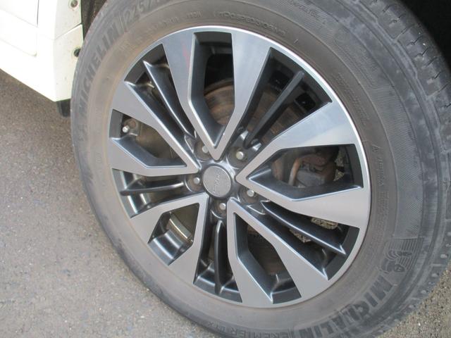 エクストレイル モード・プレミア　オーテック３０ｔｈアニバーサリー　４ＷＤ　アイドリングストップ　純正ＳＤナビ　地デジ　アラウンドビューモニター　ＬＥＤヘットライト　本革シート　シートヒーター　クルーズコントロール　ＥＴＣ　ＥＧスターター　寒冷地仕様車　１８インチＡＷ（42枚目）