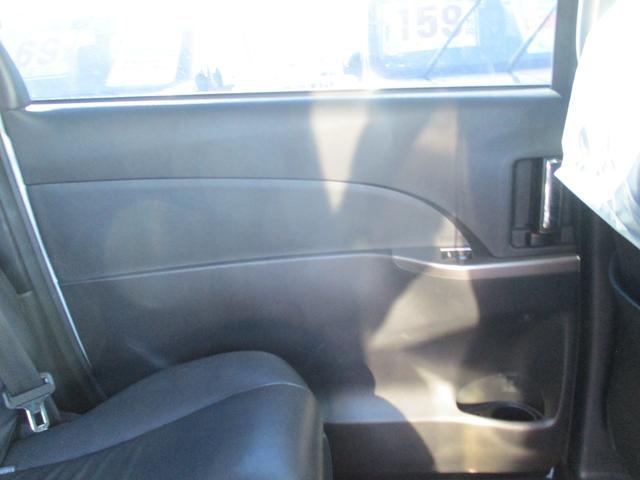 エスティマ アエラス　レザーパッケージ　４ＷＤ　社外ＳＤナビ　地デジ　両側パワースライド　パワーバックドア　レザーシート　パワーシート　シートヒーター　バックモニター　クルーズコントロール　スマートキー　ＥＴＣ　純正１８インチＡＷ（22枚目）