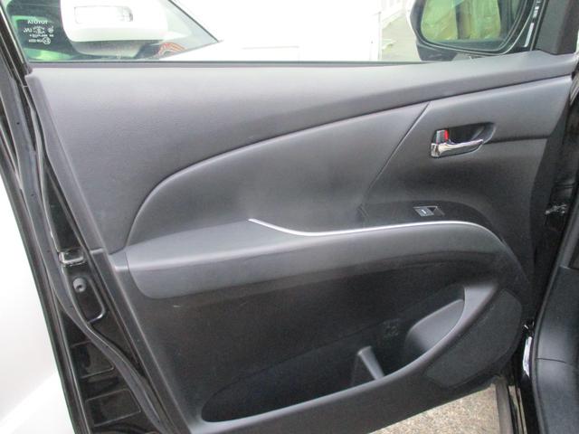 エスティマ アエラス　ベリーエディション　４ＷＤ　純正ＳＤナビ　地デジ　両側パワースライド　本革シート　シートヒーター　バックモニター　クルーズコントロール　ＥＴＣ　スマートキー　純正１８インチＡＷ（19枚目）