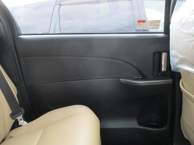 エスティマ アエラス　ベリーエディション　４ＷＤ　純正ＳＤナビ　地デジ　両側パワースライド　本革シート　シートヒーター　バックモニター　クルーズコントロール　ＥＴＣ　スマートキー　純正１８インチＡＷ（21枚目）