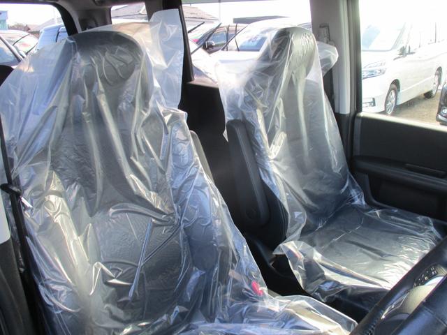 ステップワゴンスパーダ Z クールスピリット 4WD アイドリングストップ 純正HDDナビ 地デジ 両側パワースライド ハーフレザーシート フリップダウンモニター クルーズコントロール バックモニター スマートキー ETC 純正16インチAW(7枚目)