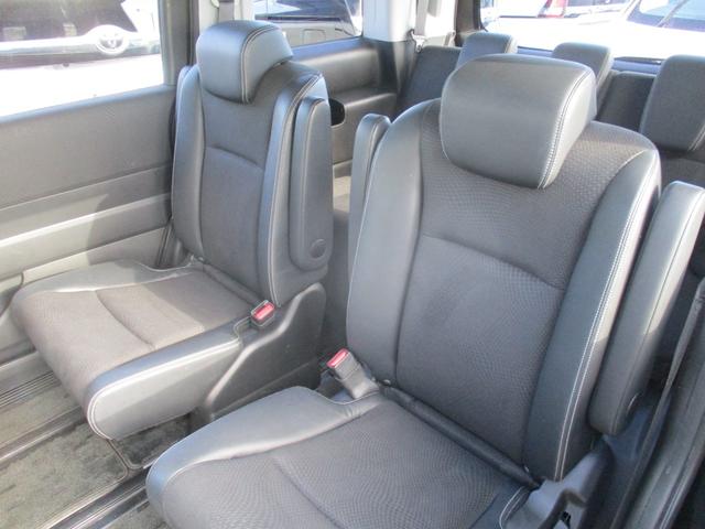 ステップワゴンスパーダ Z クールスピリット 4WD アイドリングストップ 純正HDDナビ 地デジ 両側パワースライド ハーフレザーシート フリップダウンモニター クルーズコントロール バックモニター スマートキー ETC 純正16インチAW(11枚目)