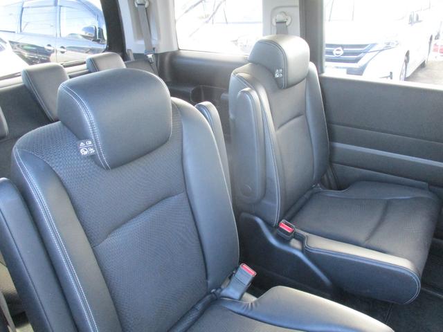 ステップワゴンスパーダ Z クールスピリット 4WD アイドリングストップ 純正HDDナビ 地デジ 両側パワースライド ハーフレザーシート フリップダウンモニター クルーズコントロール バックモニター スマートキー ETC 純正16インチAW(12枚目)