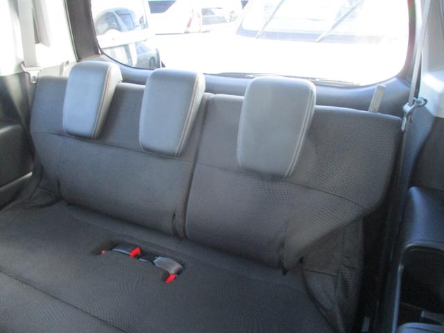 ステップワゴンスパーダ Z クールスピリット 4WD アイドリングストップ 純正HDDナビ 地デジ 両側パワースライド ハーフレザーシート フリップダウンモニター クルーズコントロール バックモニター スマートキー ETC 純正16インチAW(13枚目)