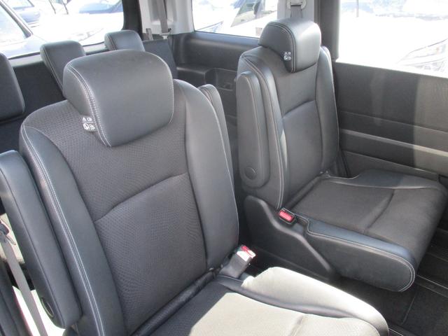 ステップワゴンスパーダ Z クールスピリット 4WD アイドリングストップ 純正HDDナビ 地デジ 両側パワースライド ハーフレザーシート バックモニター クルーズコントロール ETC EGスターター スマートキー 純正16インチAW(11枚目)