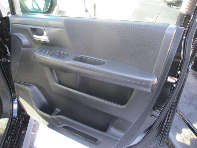 ステップワゴンスパーダ Z クールスピリット 4WD アイドリングストップ 純正HDDナビ 地デジ 両側パワースライド ハーフレザーシート バックモニター クルーズコントロール ETC EGスターター スマートキー 純正16インチAW(21枚目)