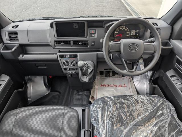 ハイゼットカーゴ ＤＸ　４ＷＤ　５Ｍ／Ｔ　オーディオレス仕様（10枚目）