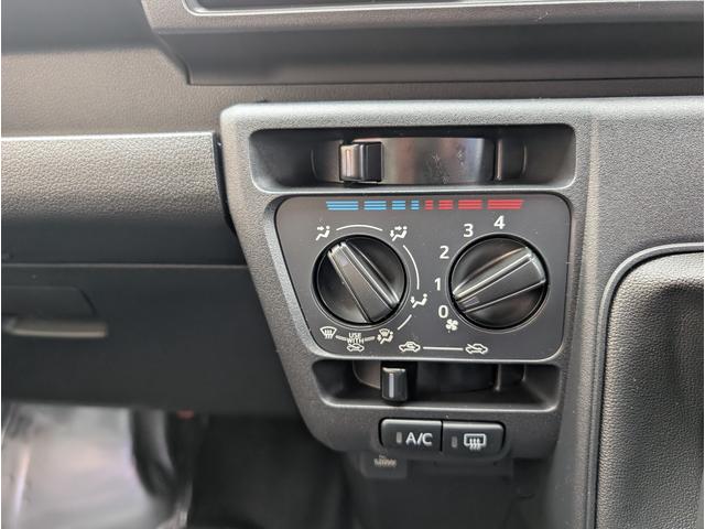 ハイゼットカーゴ ＤＸ　４ＷＤ　５Ｍ／Ｔ　オーディオレス仕様（19枚目）