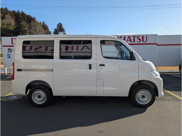 グランマックスカーゴ ＧＬ　４ＷＤ（5枚目）