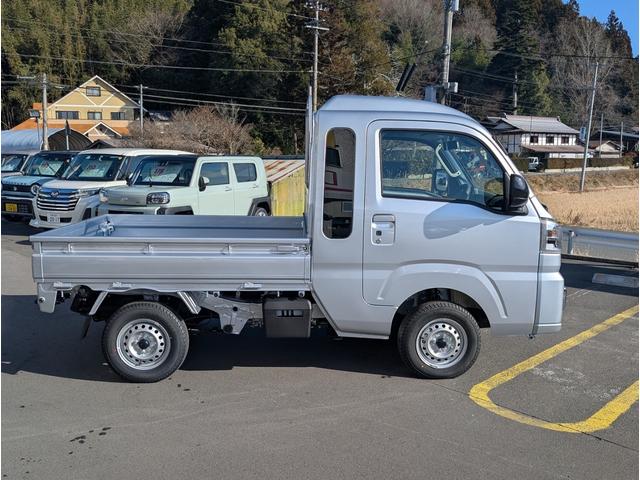 ハイゼットトラック ジャンボエクストラ　４ＷＤ　６．８ディスプレイオーディオ　ストロング防錆（4枚目）