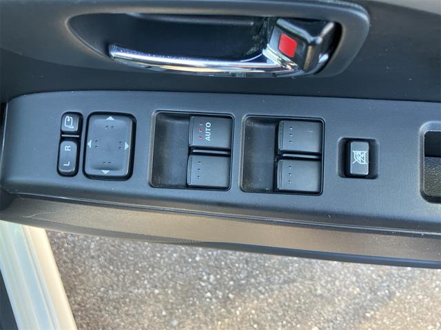 ラフェスタ ハイウェイスター　ＥＴＣ　バックカメラ　両側スライドドア　アイドリングストップ　電動格納ミラー　３列シート　ウォークスルー　ＡＴ　アルミホイール　盗難防止システム　衝突安全ボディ　ＡＢＳ　ＥＳＣ　エアコン（9枚目）