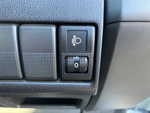 ラフェスタ ハイウェイスター　ＥＴＣ　バックカメラ　両側スライドドア　アイドリングストップ　電動格納ミラー　３列シート　ウォークスルー　ＡＴ　アルミホイール　盗難防止システム　衝突安全ボディ　ＡＢＳ　ＥＳＣ　エアコン（23枚目）