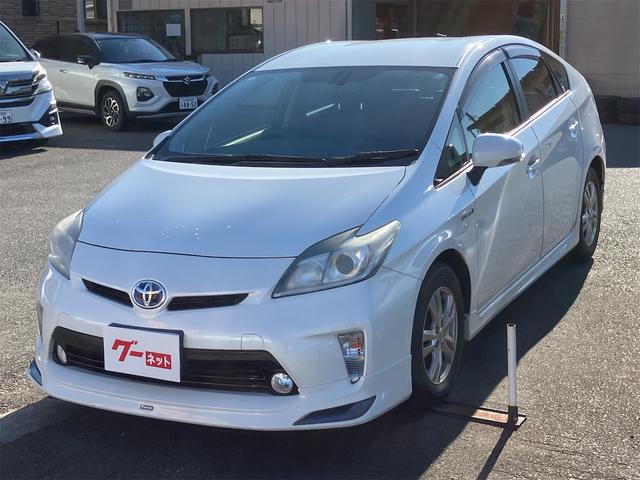 プリウス Ｇツーリングセレクションレザーパッケージ　ＥＴＣ　オートクルーズコントロール　バックカメラ　アルミホイール　オートライト　ＨＩＤ　ＣＶＴ　スマートキー　電動格納ミラー　盗難防止システム　パワーシート　Ｂｌｕｅｔｏｏｔｈ　衝突安全ボディ　ＡＢＳ（12枚目）