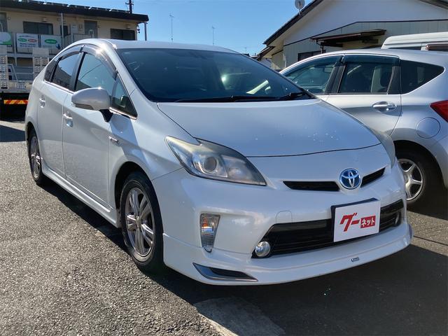 プリウス Ｇツーリングセレクションレザーパッケージ　ＥＴＣ　オートクルーズコントロール　バックカメラ　アルミホイール　オートライト　ＨＩＤ　ＣＶＴ　スマートキー　電動格納ミラー　盗難防止システム　パワーシート　Ｂｌｕｅｔｏｏｔｈ　衝突安全ボディ　ＡＢＳ（14枚目）