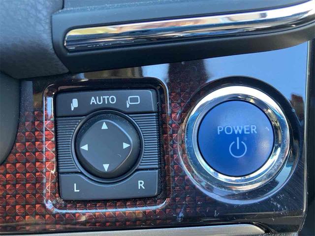 �v�b�V���G���W���X�^�[�g�V�X�e���A�G���W���n���E��~�������^�b�`�ōs�����Ƃ��ł��܂��B