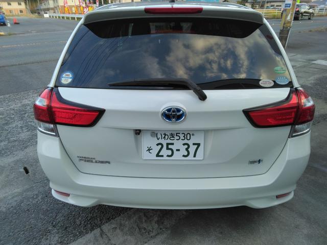 カローラフィールダー ハイブリッドＧ　ドライブレコーダー　ＥＴＣ　バックカメラ　ナビ　レーンアシスト　衝突被害軽減システム　アルミホイール　スマートキー　アイドリングストップ　電動格納ミラー　ＣＶＴ　衝突安全ボディ　ＡＢＳ　ＥＳＣ（17枚目）