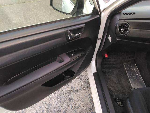 カローラフィールダー ハイブリッドＧ　ドライブレコーダー　ＥＴＣ　バックカメラ　ナビ　レーンアシスト　衝突被害軽減システム　アルミホイール　スマートキー　アイドリングストップ　電動格納ミラー　ＣＶＴ　衝突安全ボディ　ＡＢＳ　ＥＳＣ（28枚目）