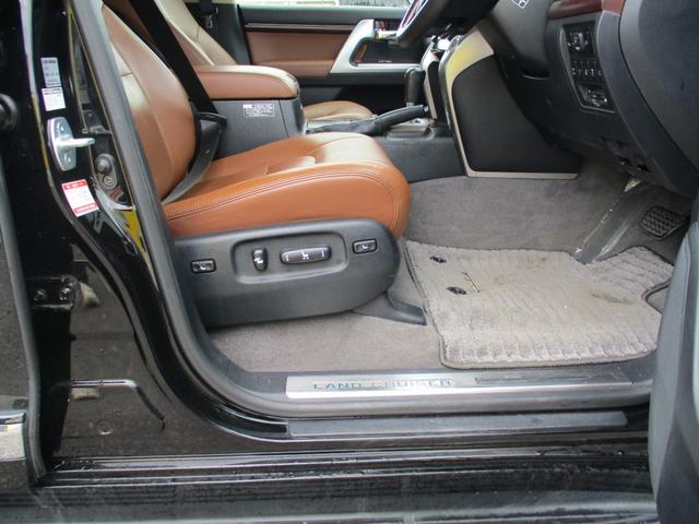 TOYOTA LAND CRUISER ZX BRUNO CROSS | 2015 | BLACK | 62853 km TOYOTA LAND CRUISER ZX BRUNO CROSS | 2015 | BLACK | 62853 km