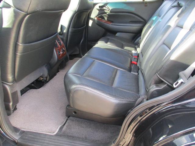 ＭＤＸ エクスクルーシブ　４ＷＤ　ＡＴ　後期　サンルーフ　レザーシート　シートヒーター　フリップダウンモニター　ナビ連動ＥＴＣ　ナビＴＶキット　ワイヤレスヘッドホン×２（9枚目）