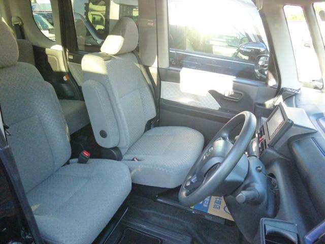 タント Ｘ　４ＷＤ　衝突軽減ブレーキ　ナビ　バックカメラ　ＥＴＣ　ドライブレコーダー　オートエアコン　シートヒーター　パワースライドドア　ロングスライドシート　ＬＥＤヘッドライト　プッシュスタート　スマートキー（7枚目）