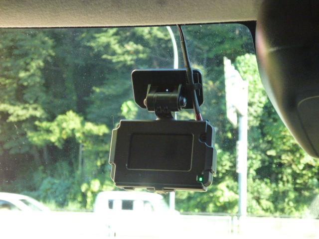 タント Ｘ　４ＷＤ　衝突軽減ブレーキ　ナビ　バックカメラ　ＥＴＣ　ドライブレコーダー　オートエアコン　シートヒーター　パワースライドドア　ロングスライドシート　ＬＥＤヘッドライト　プッシュスタート　スマートキー（16枚目）