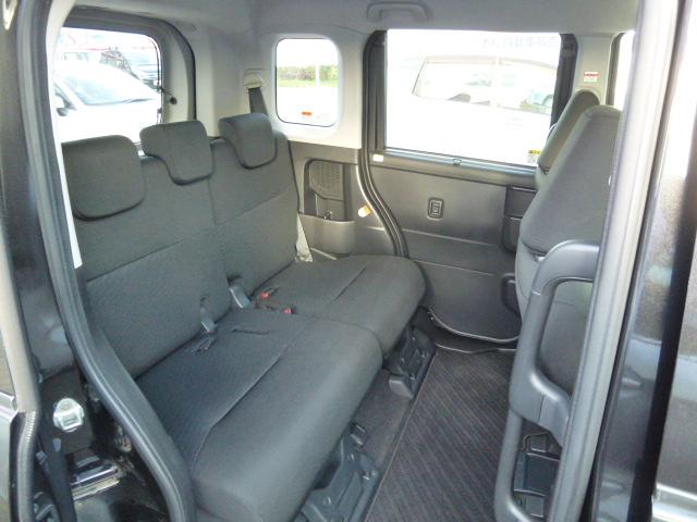 トール Ｘ　ＳＡＩＩＩ　４ＷＤ　衝突軽減ブレーキ　ナビ　バックモニター　ＥＴＣ　ドライブレコーダー　パワースライドドア　プッシュスタート　スマートキー（7枚目）