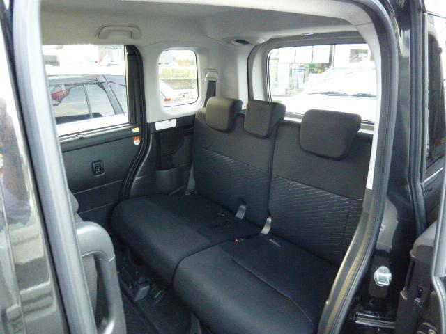 トール Ｘ　ＳＡＩＩＩ　４ＷＤ　衝突軽減ブレーキ　ナビ　バックモニター　ＥＴＣ　ドライブレコーダー　パワースライドドア　プッシュスタート　スマートキー（9枚目）