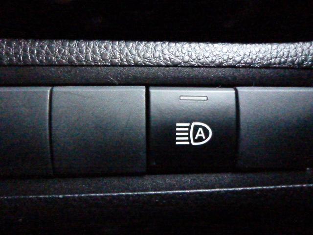 アクア Ｘ　４ＷＤ　衝突軽減ブレーキ　ナビ　バックカメラ　ＥＴＣ　ドライブレコーダー　クルーズコントロール　ＬＥＤヘッドライト　オートエアコン　プッシュスタート　スマートキー　電動格納ミラー　ＡＣ１００Ｖ電源（22枚目）