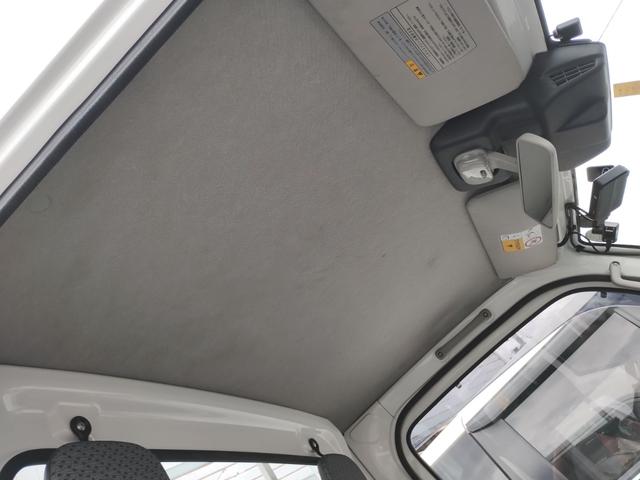 キャリイトラック ＫＣ　４ＷＤ　ワンオーナー　軽トラック　ＡＴ　衝突被害軽減システム　レーンアシスト　ドライブレコーダー　ＥＴＣ　オートライト　ＥＳＣ　エアコン　パワーステアリング　運転席エアバッグ（7枚目）