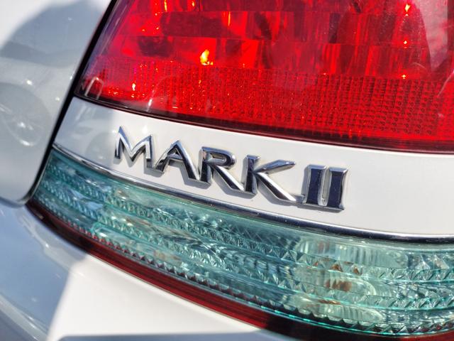 マークII グランデ　ＥＴＣ　ナビ　アルミホイール　オートライト　ＡＴ　キーレスエントリー　電動格納ミラー　パワーシート　ＣＤ　衝突安全ボディ　ＡＢＳ　ＥＳＣ　エアコン　パワーステアリング　パワーウィンドウ（35枚目）