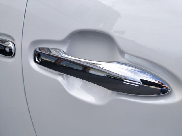 アルファード Ｚ　登録済み未使用車　モデリスタエアロ　左右独立ムーンルーフ　　フリップダウンモニター　カラーヘッドアップディスプレイ　全周囲カメラ　ナビ　ＴＶ　クリアランスソナー　レーンアシスト　パークアシスト（31枚目）