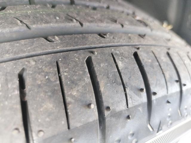 アルファード Ｚ　登録済み未使用車　モデリスタエアロ　左右独立ムーンルーフ　　フリップダウンモニター　カラーヘッドアップディスプレイ　全周囲カメラ　ナビ　ＴＶ　クリアランスソナー　レーンアシスト　パークアシスト（32枚目）