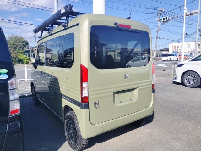 Ｎ－ＶＡＮ＋スタイル ファン・ホンダセンシング　衝突被害軽減システム　クリアランスソナー　オートクルーズコントロール　レーンアシスト　ＥＴＣ　ナビ　ＴＶ　バックカメラ　両側スライドドア　スマートキー　アイドリングストップ（17枚目）