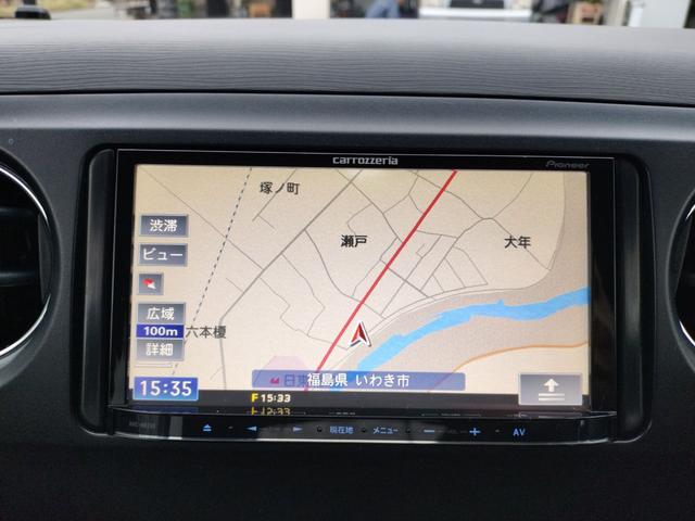 タントエグゼ カスタムＲＳ　ＥＴＣ　バックカメラ　ナビ　ＴＶ　ＨＩＤ　スマートキー　電動格納ミラー　ターボ　ＣＶＴ　盗難防止システム　ＡＢＳ　Ｂｌｕｅｔｏｏｔｈ　アルミホイール　衝突安全ボディ　エアコン　パワーステアリング（4枚目）