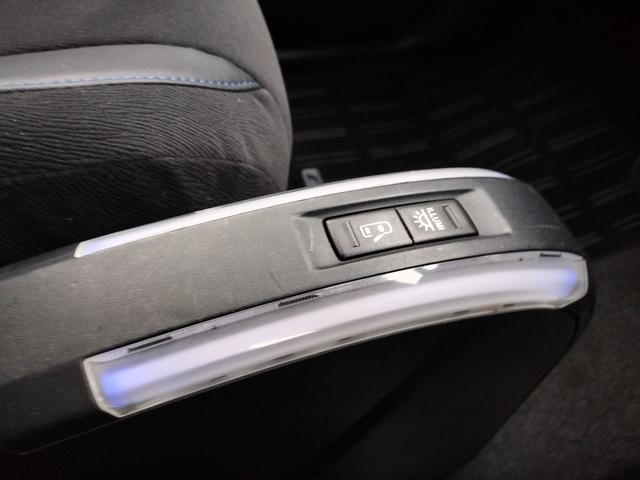 タントエグゼ カスタムＲＳ　ＥＴＣ　バックカメラ　ナビ　ＴＶ　ＨＩＤ　スマートキー　電動格納ミラー　ターボ　ＣＶＴ　盗難防止システム　ＡＢＳ　Ｂｌｕｅｔｏｏｔｈ　アルミホイール　衝突安全ボディ　エアコン　パワーステアリング（8枚目）