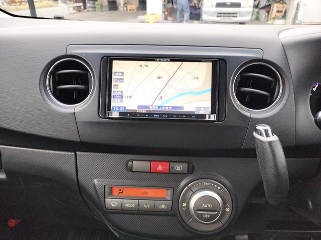 タントエグゼ カスタムＲＳ　ＥＴＣ　バックカメラ　ナビ　ＴＶ　ＨＩＤ　スマートキー　電動格納ミラー　ターボ　ＣＶＴ　盗難防止システム　ＡＢＳ　Ｂｌｕｅｔｏｏｔｈ　アルミホイール　衝突安全ボディ　エアコン　パワーステアリング（42枚目）