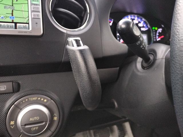 タントエグゼ カスタムＧ　ドライブレコーダー　ナビ　ＨＩＤ　スマートキー　電動格納ミラー　ＣＶＴ　盗難防止システム　ＡＢＳ　ミュージックプレイヤー接続可　アルミホイール　衝突安全ボディ　エアコン　パワーステアリング（6枚目）