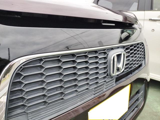 Ｎ－ＯＮＥ Ｇ・Ｌパッケージ　バックカメラ　オートライト　ＨＩＤ　スマートキー　アイドリングストップ　ベンチシート　ＣＶＴ　盗難防止システム　ＡＢＳ　ＥＳＣ　ＣＤ　ＵＳＢ　衝突安全ボディ　エアコン　パワーステアリング（17枚目）