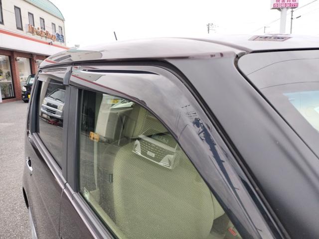 Ｎ－ＯＮＥ Ｇ・Ｌパッケージ　バックカメラ　オートライト　ＨＩＤ　スマートキー　アイドリングストップ　ベンチシート　ＣＶＴ　盗難防止システム　ＡＢＳ　ＥＳＣ　ＣＤ　ＵＳＢ　衝突安全ボディ　エアコン　パワーステアリング（23枚目）