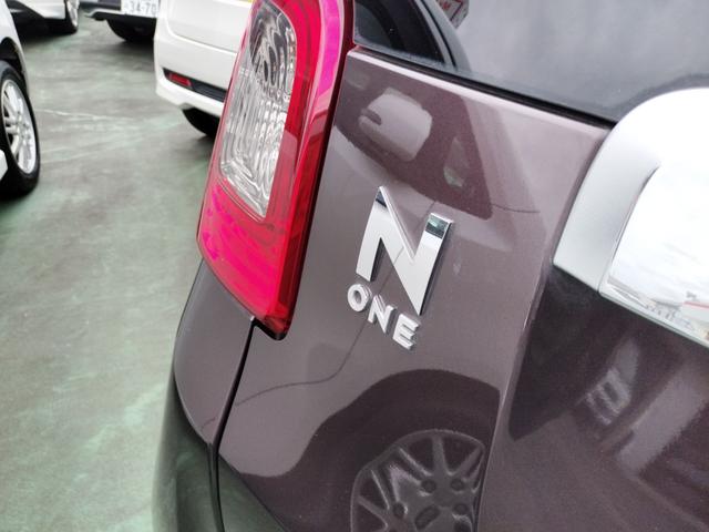 Ｎ－ＯＮＥ Ｇ・Ｌパッケージ　バックカメラ　オートライト　ＨＩＤ　スマートキー　アイドリングストップ　ベンチシート　ＣＶＴ　盗難防止システム　ＡＢＳ　ＥＳＣ　ＣＤ　ＵＳＢ　衝突安全ボディ　エアコン　パワーステアリング（28枚目）