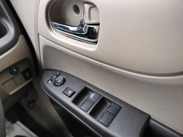 Ｎ－ＯＮＥ Ｇ・Ｌパッケージ　バックカメラ　オートライト　ＨＩＤ　スマートキー　アイドリングストップ　ベンチシート　ＣＶＴ　盗難防止システム　ＡＢＳ　ＥＳＣ　ＣＤ　ＵＳＢ　衝突安全ボディ　エアコン　パワーステアリング（37枚目）